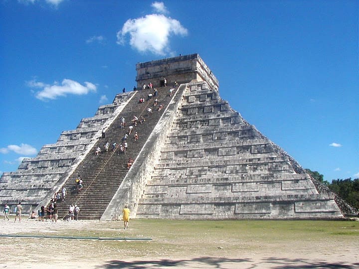 Chichen Itza Mayan Calendar 2012