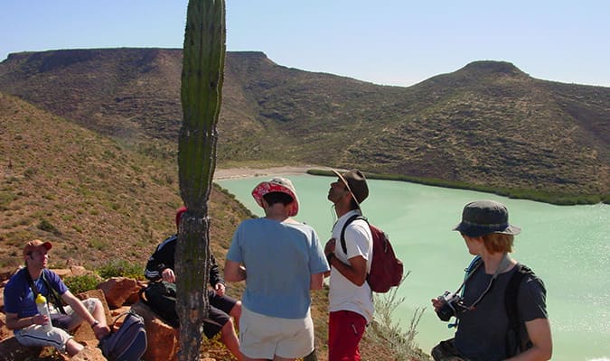 Baja Espiritu Santo