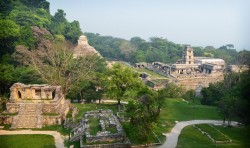 Palenque ruins Mundo Maya