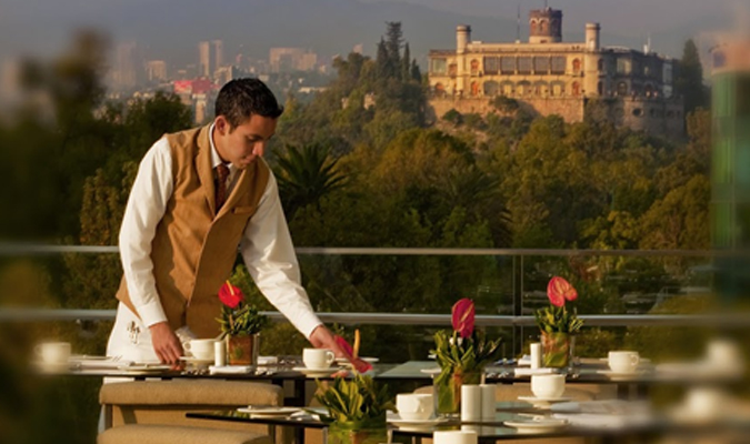 The St. Regis Mexico City overlooks the Paseo de la Reforma in the heart of one of the city’s most exciting zones.