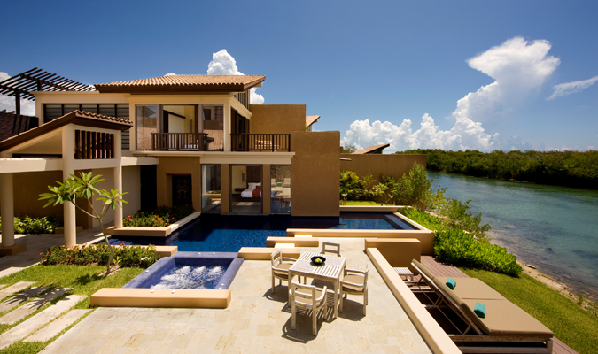 Luxury resort in Riviera Maya Mayakoba