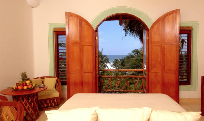 The luxury boutique hotel in Costalegre, Las Alamandas is a romantic retreat on the Pacific Coast managed as an elegant, private estate where guests are accorded the highest standards of hospitality. | https://www.journeymexico.com/hotel/las alamandas