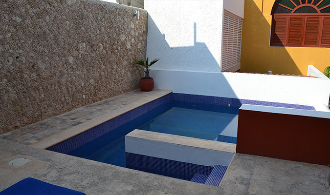 casa don gustavo pool