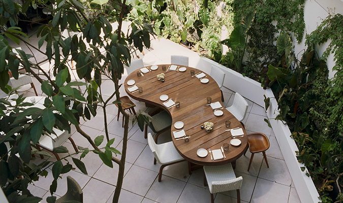 condesa df garden table
