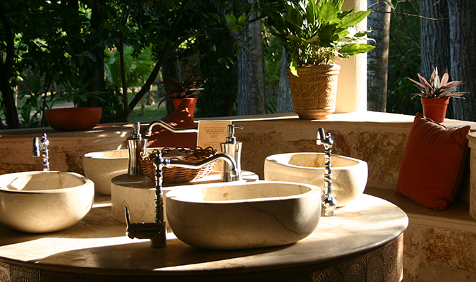 hacienda chichen bathroom