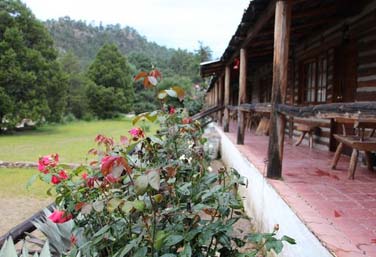 Copper Canyon Sierra Lodge