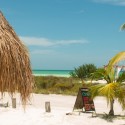 casa sandra holbox header