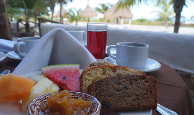 holbox casa sandra breakfast