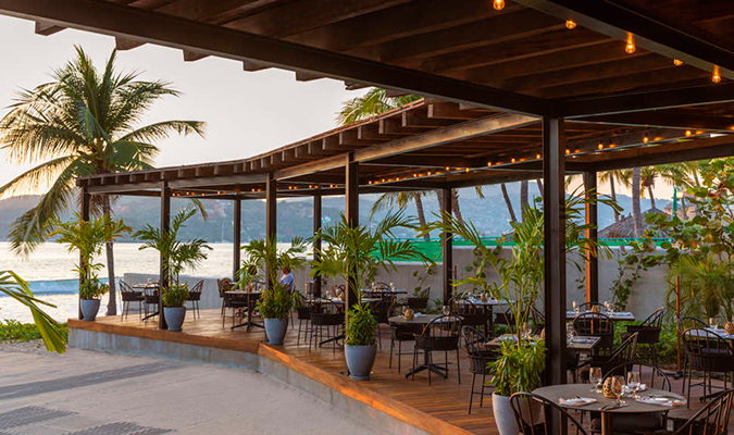 Thompson Zihuatanejo Restaurant