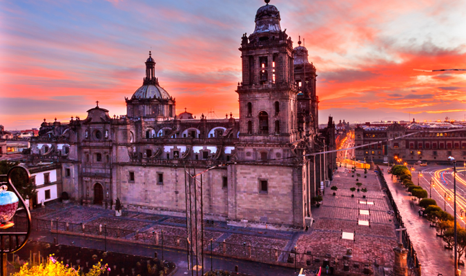 mexico-city-df-centro-copyright-iStock