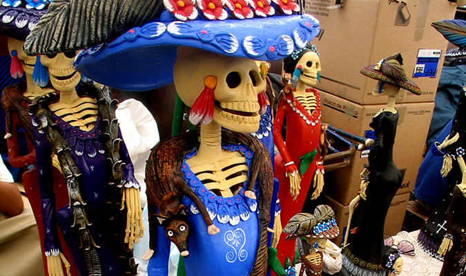 A statue of La Catrina