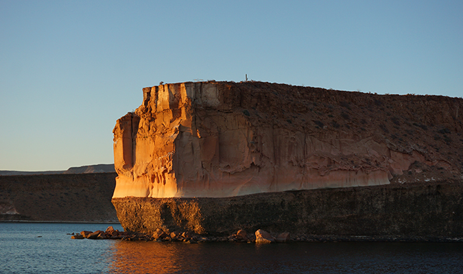 isla espiritu santo rock