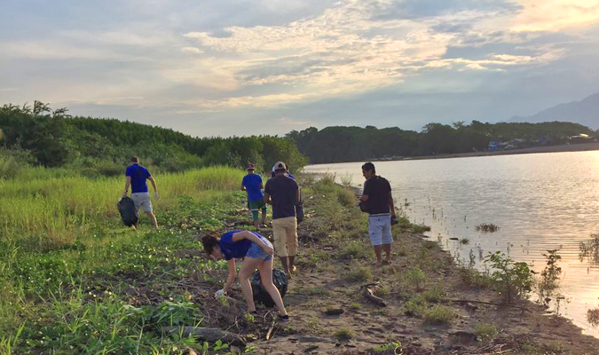 beach-cleanup-2