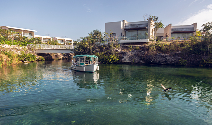 Andaz Mayakoba lagoon 2