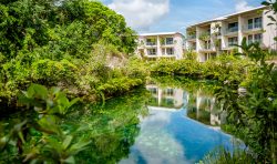 Andaz Mayakoba lagoon