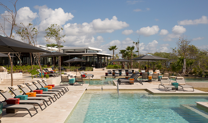 Andaz Mayakoba pool