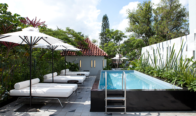 casa habita pool 2