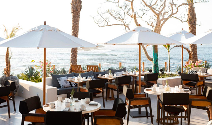 Chileno Bay dining