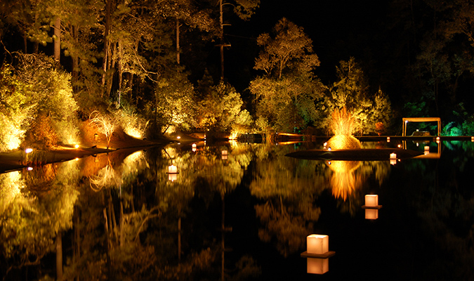 hotel rodavento pool night