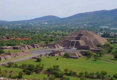 pyramids in mexico