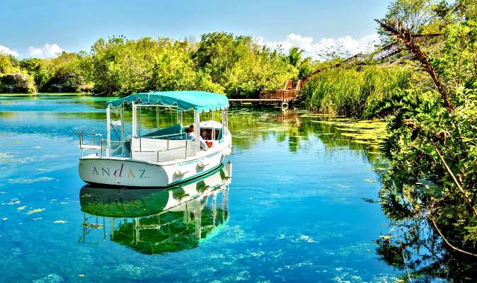 Quédate en Andaz Mayakoba con tu familia