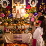 dia de muertos altar