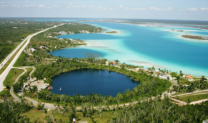 cenote azul bacalar