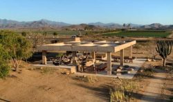 paradero todos santos hotel