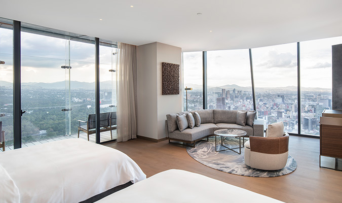 the ritz carlton mexico city corner suite