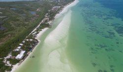 nomade holbox drone sea