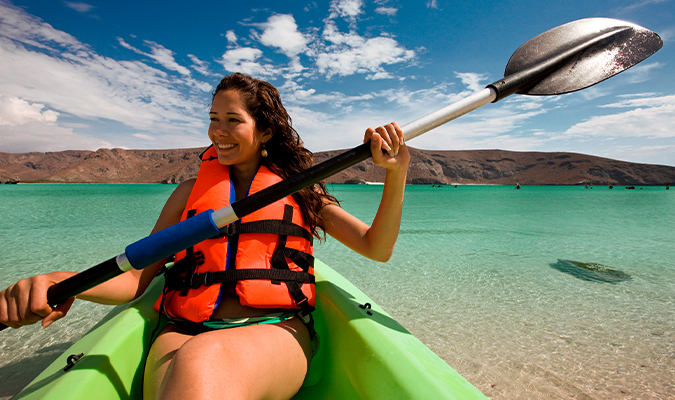 espitiru santo island kayak