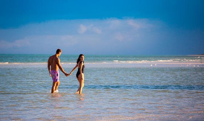 Holbox Beach Couple