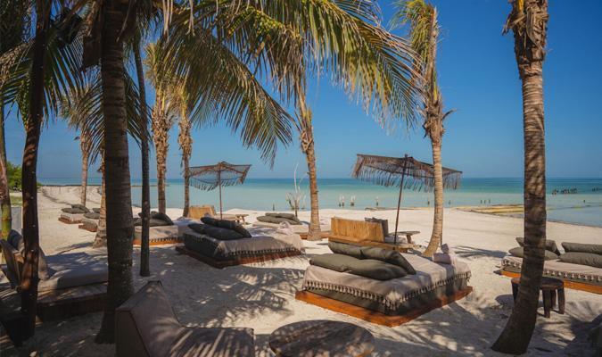 nomade holbox beach views