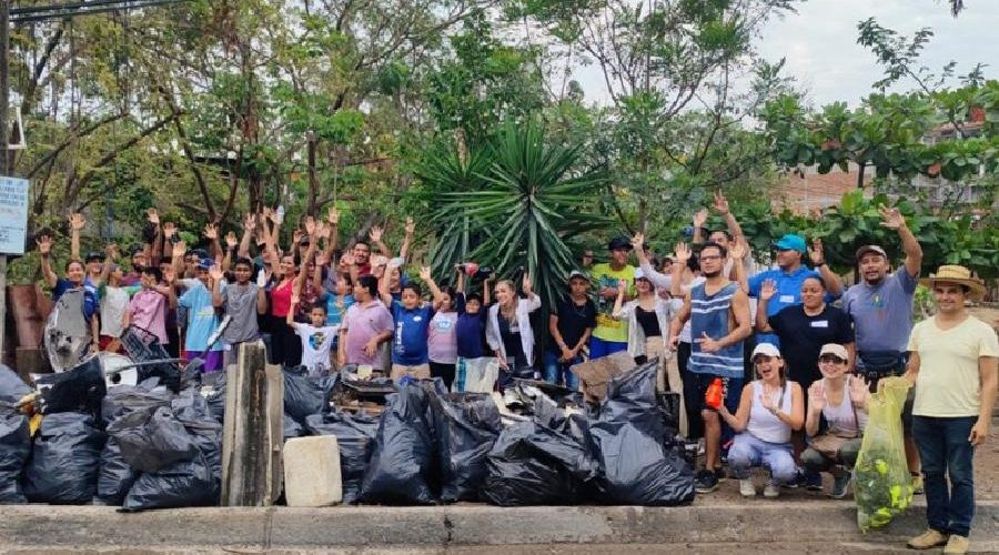 PUERTO VALLARTA RIVER CLEAN UP