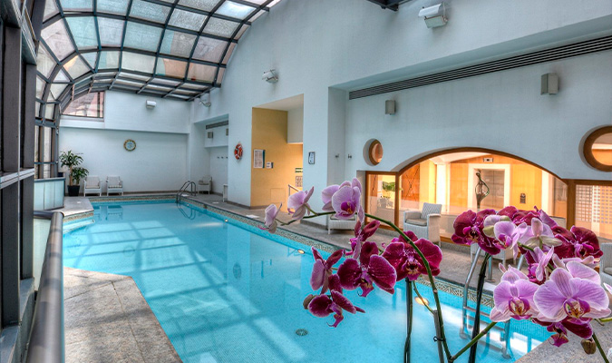Marquis Reforma Pool Area