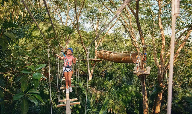 O&O Mandarina kids only in treehouse