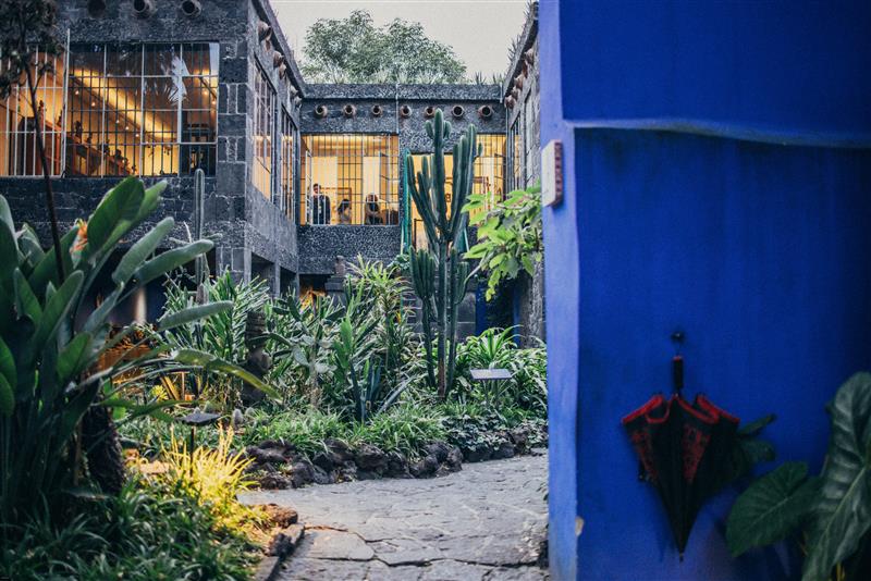 featured las alamandas