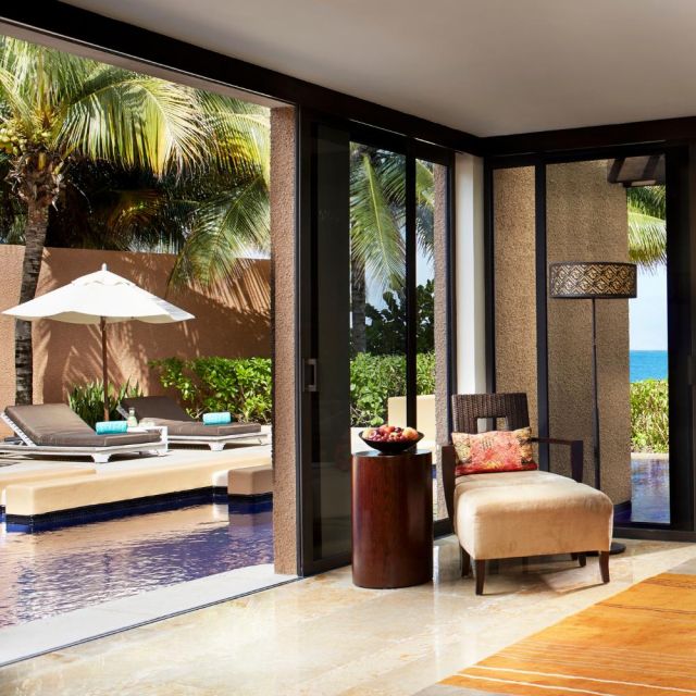 @banyantreemayakoba is THAT spot. Offering effortless vacations with a proud sense of place? Check ✅. The harmonious fusion of Asian hospitality and a vibrant celebration of Mexican culture creates an irresistible allure that will have you yearning to be here.

And yes, we'd totally love to be on that hammock too. Just enjoying life, you know. Swipe and join us in soaking up those good vibes! ✨

#mexico #mexicotravel #instatravel #travelgram #traveler #thaiculture #luxurytravel #travel #oceanview #hospitality #mexicanculture #photography #letsgo