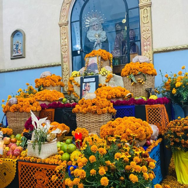 Journey Mexico's staff members come together to celebrate Day of the Dead. 🕯️✨ We set up our altars at home to honor our loved ones who've moved on to the next adventure. 

These heartfelt altars serve as a bridge between the realms of the living and the departed. Stories are shared, tears are shed, and laughter echoes through the air as the living honor the bond they share with those who have passed to connect with the past, live in the present, and celebrate the love that never fades.

#mexico #dayofthedead #diadelosmuertos #altar #traditions #heritage #photography #marigolds #sugarskull