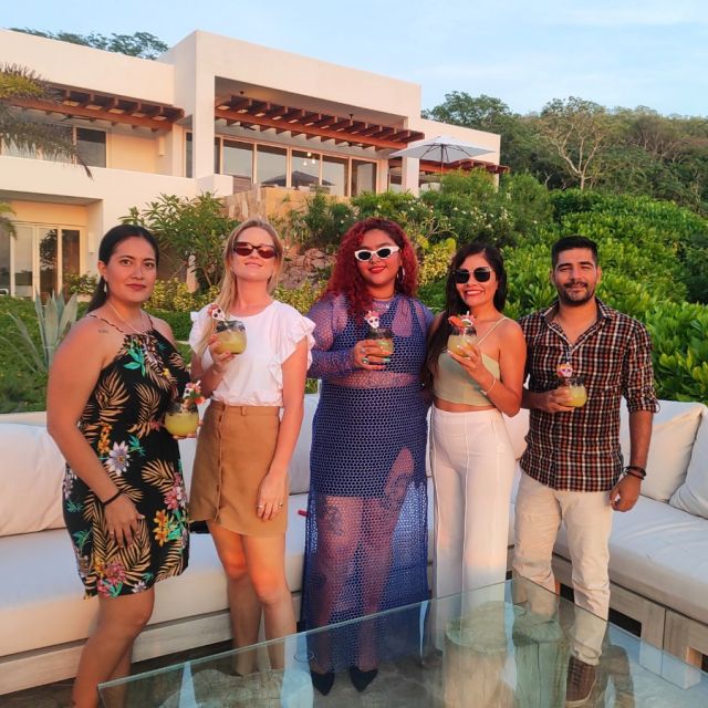 This past weekend, some of our staff members had the opportunity to kick back and chill at @lasrosadas in Costalegre. They got the warmest welcome and views that would make your jaw drop. And the food? Don't even get us started; it was so SO good. 🤌🏼

But it wasn't all about the savory meals and Instagramming the scenery. Our team had a blast exploring the coastline, finding all sorts of cool spots and stunning sunsets. Take us back already! 🌴☀️