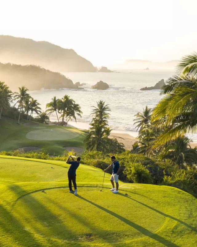 #Tamarindo might be huge, but somehow every stay feels super personal—like nature’s just hanging out with you. Take @fstamarindo’s golf course, for example. ⛳️

Out here, the jungle’s not just background noise, it’s in the game. One wrong swing and your ball’s off on a jungle adventure. Massive old trees? Yeah, they’re in play too. Oh, and nearly half the course has insane ocean views!

It’s the kind of spot where every swing comes with a reminder that you’re playing in the middle of something pretty magical. ✨